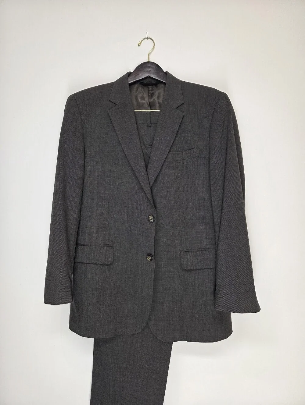 Jos. A. Bank 42R 36R Olive Green 2pc Suit 100% Wool Notch Lapel
